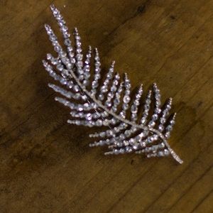 Vintage jeweled leaf pin brooch